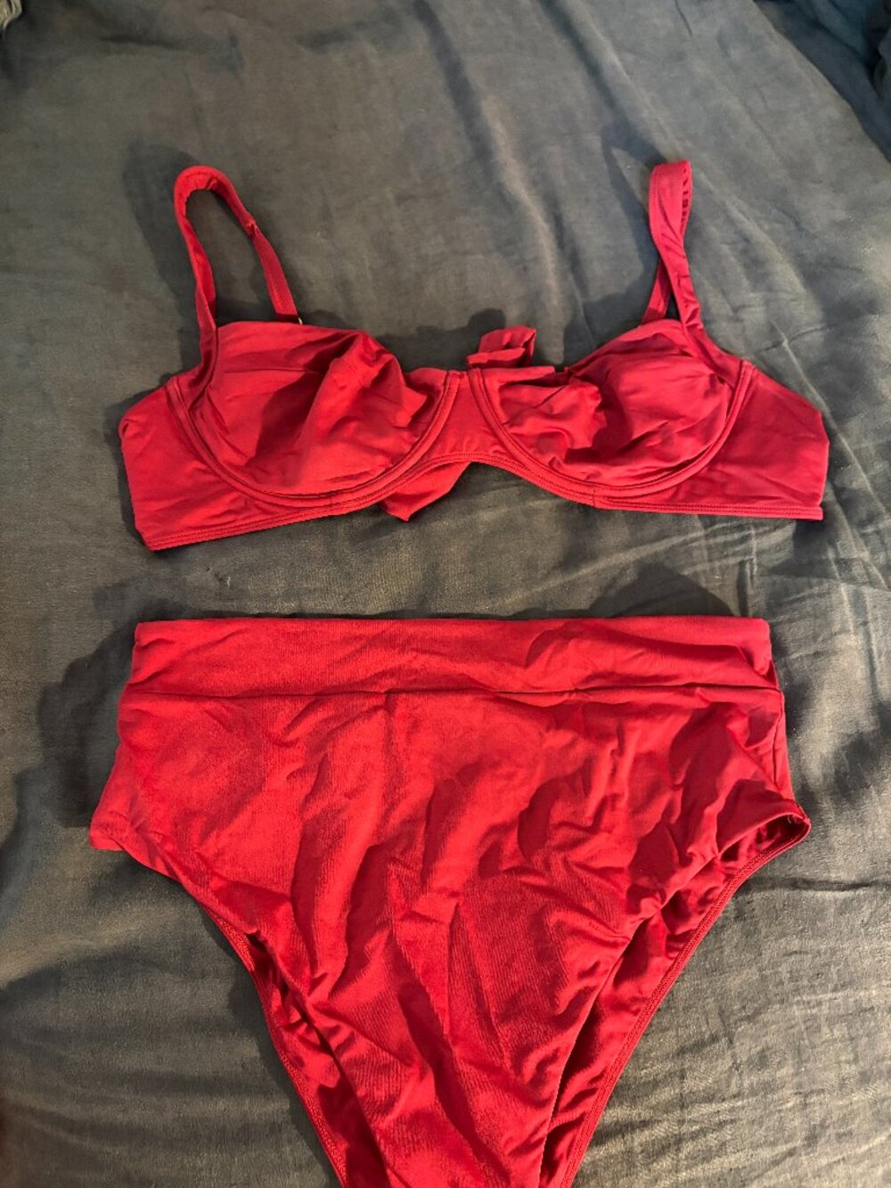Monday Swimwear Bikini Top (VVV) & Bottom (VV)